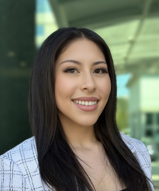 Sophia  Pintor Photo