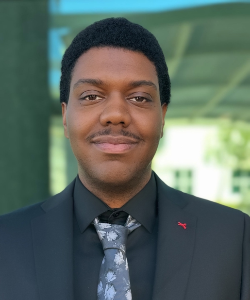 Tyler  Shelton Photo